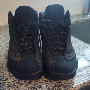 Men's Athletic Gym Shoes Jordans Black Size 11.5